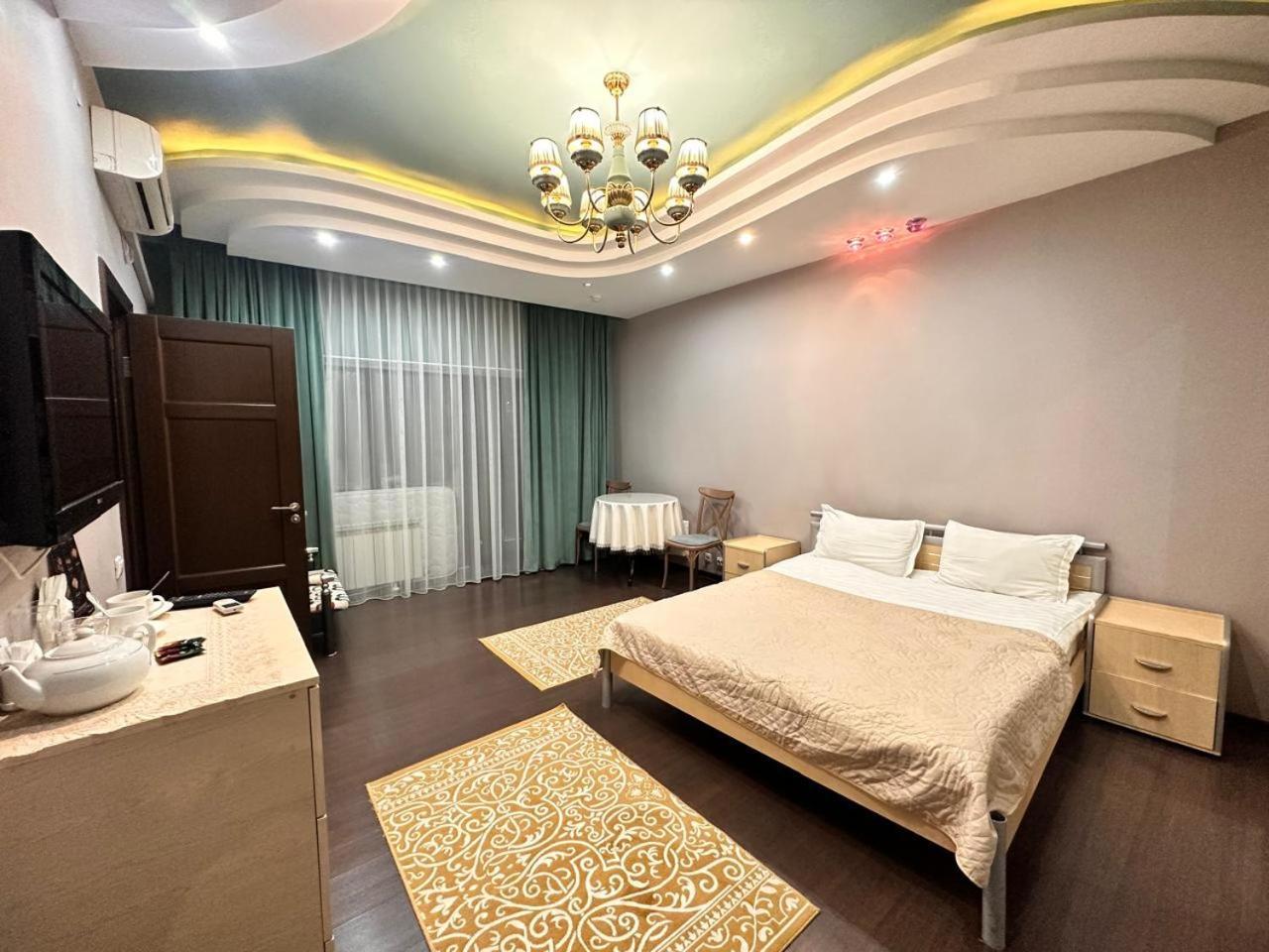 Altyn Aparthotel Astana Luaran gambar
